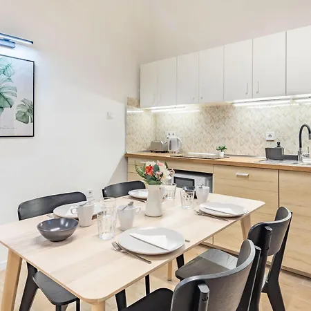 Lejlighed Very - Modern - Easy Airport Bus Budapest